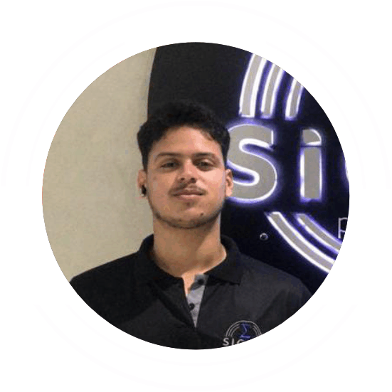 Kennedy Hand – Especialista em Carreiras